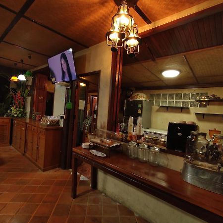 Baansuan Lychee Maeklong Resort Ampawa Amphawa Exterior photo